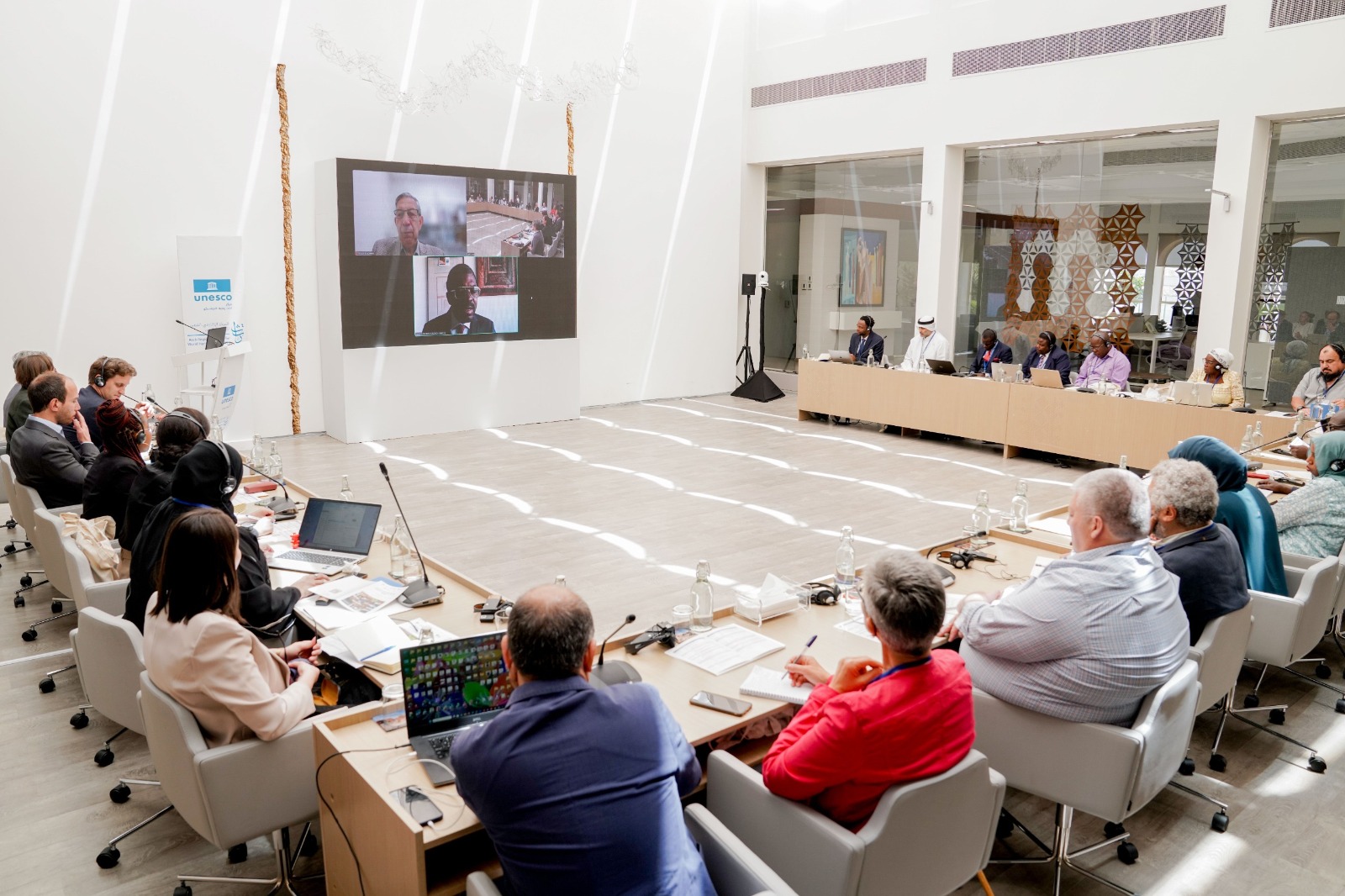 Le Centre régional arabe pour le patrimoine mondial organise la réunion du processus d’évaluation préliminaire des professionnels arabes et africains